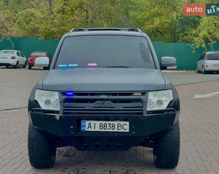 Міцубісі Паджеро Вагон 2008 у Києві на Automoto.ua Чорний Міцубісі Паджеро Вагон, об'ємом двигуна 2.97 л та пробігом 300 тис. км за 11500 $, фото 2 на Automoto.ua