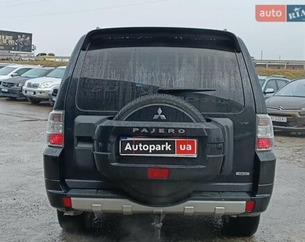 Черный Мицубиси Паджеро Вагон, объемом двигателя 3 л и пробегом 280 тыс. км за 12590 $, фото 9 на Automoto.ua