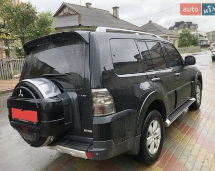 Чорний Міцубісі Паджеро Вагон, об'ємом двигуна 3 л та пробігом 177 тис. км за 14500 $, фото 15 на Automoto.ua
