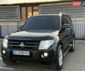 Черный Мицубиси Паджеро Вагон, объемом двигателя 3.2 л и пробегом 328 тыс. км за 13000 $, фото 8 на Automoto.ua