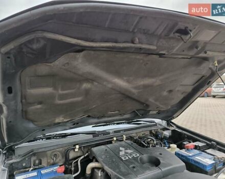 Черный Мицубиси Паджеро Вагон, объемом двигателя 3.2 л и пробегом 263 тыс. км за 13800 $, фото 24 на Automoto.ua