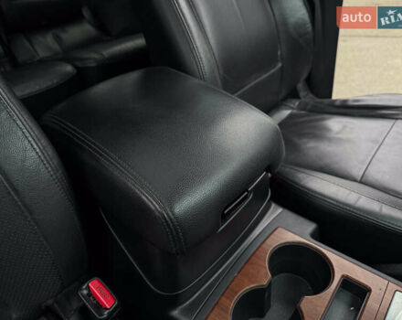 Черный Мицубиси Паджеро Вагон, объемом двигателя 3.2 л и пробегом 305 тыс. км за 12900 $, фото 31 на Automoto.ua