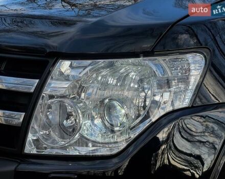 Черный Мицубиси Паджеро Вагон, объемом двигателя 2.97 л и пробегом 186 тыс. км за 10700 $, фото 3 на Automoto.ua