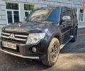 Чорний Міцубісі Паджеро Вагон, об'ємом двигуна 3.8 л та пробігом 254 тис. км за 11800 $, фото 1 на Automoto.ua