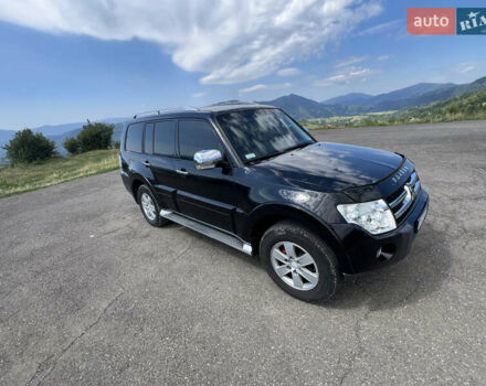 Чорний Міцубісі Паджеро Вагон, об'ємом двигуна 2.97 л та пробігом 310 тис. км за 13600 $, фото 6 на Automoto.ua