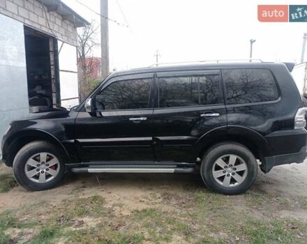 Чорний Міцубісі Паджеро Вагон, об'ємом двигуна 3.8 л та пробігом 312 тис. км за 10200 $, фото 2 на Automoto.ua