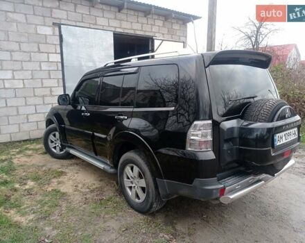 Чорний Міцубісі Паджеро Вагон, об'ємом двигуна 3.8 л та пробігом 312 тис. км за 10200 $, фото 3 на Automoto.ua