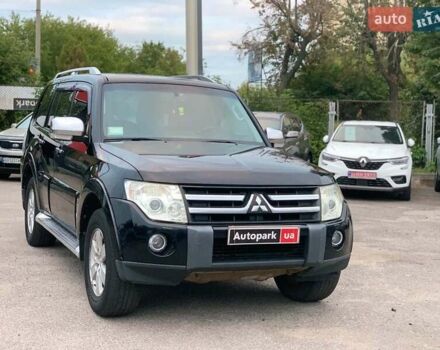 Черный Мицубиси Паджеро Вагон, объемом двигателя 3 л и пробегом 232 тыс. км за 11390 $, фото 2 на Automoto.ua