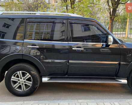 Черный Мицубиси Паджеро Вагон, объемом двигателя 2.97 л и пробегом 248 тыс. км за 11700 $, фото 4 на Automoto.ua