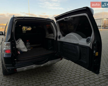 Черный Мицубиси Паджеро Вагон, объемом двигателя 3.2 л и пробегом 328 тыс. км за 13000 $, фото 33 на Automoto.ua