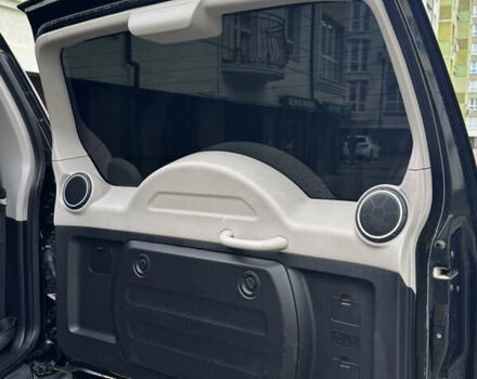 Міцубісі Паджеро Вагон 2008 у Івано-Франківську на Automoto.ua Чорний Міцубісі Паджеро Вагон, об'ємом двигуна 2.97 л та пробігом 195 тис. км за 11900 $, фото 28 на Automoto.ua