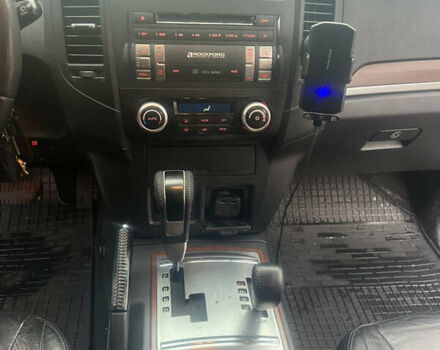 Черный Мицубиси Паджеро Вагон, объемом двигателя 3.8 л и пробегом 33 тыс. км за 12500 $, фото 16 на Automoto.ua