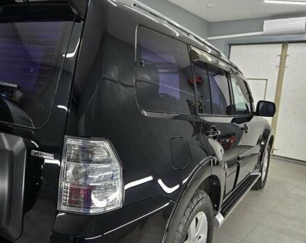 Черный Мицубиси Паджеро Вагон, объемом двигателя 3.83 л и пробегом 153 тыс. км за 10800 $, фото 8 на Automoto.ua