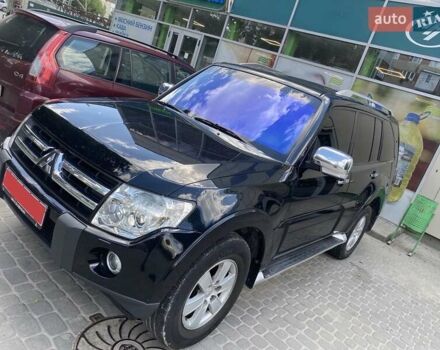 Чорний Міцубісі Паджеро Вагон, об'ємом двигуна 3 л та пробігом 177 тис. км за 14500 $, фото 16 на Automoto.ua