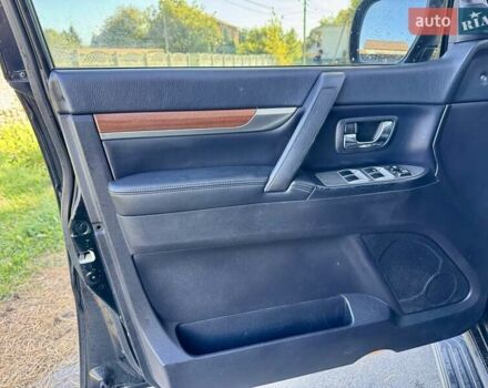 Черный Мицубиси Паджеро Вагон, объемом двигателя 2.97 л и пробегом 235 тыс. км за 10700 $, фото 15 на Automoto.ua