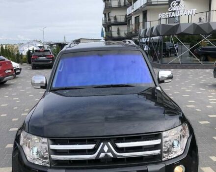 Чорний Міцубісі Паджеро Вагон, об'ємом двигуна 3 л та пробігом 177 тис. км за 14500 $, фото 5 на Automoto.ua