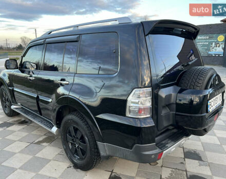 Чорний Міцубісі Паджеро Вагон, об'ємом двигуна 2.97 л та пробігом 169 тис. км за 12600 $, фото 4 на Automoto.ua
