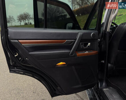 Черный Мицубиси Паджеро Вагон, объемом двигателя 3.2 л и пробегом 305 тыс. км за 12900 $, фото 23 на Automoto.ua