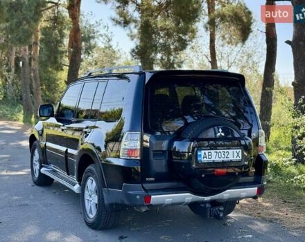 Міцубісі Паджеро Вагон 2008 у Києві на Automoto.ua Чорний Міцубісі Паджеро Вагон, об'ємом двигуна 3 л та пробігом 235 тис. км за 10999 $, фото 3 на Automoto.ua