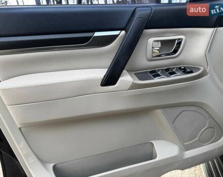 Черный Мицубиси Паджеро Вагон, объемом двигателя 2.97 л и пробегом 186 тыс. км за 10700 $, фото 24 на Automoto.ua