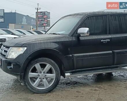 Черный Мицубиси Паджеро Вагон, объемом двигателя 3 л и пробегом 280 тыс. км за 12590 $, фото 5 на Automoto.ua