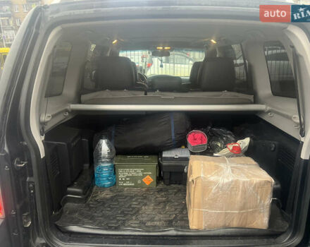 Черный Мицубиси Паджеро Вагон, объемом двигателя 3.8 л и пробегом 33 тыс. км за 12500 $, фото 4 на Automoto.ua