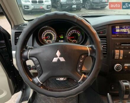 Черный Мицубиси Паджеро Вагон, объемом двигателя 3 л и пробегом 232 тыс. км за 11390 $, фото 18 на Automoto.ua