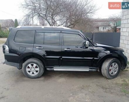 Чорний Міцубісі Паджеро Вагон, об'ємом двигуна 3.8 л та пробігом 312 тис. км за 10200 $, фото 6 на Automoto.ua