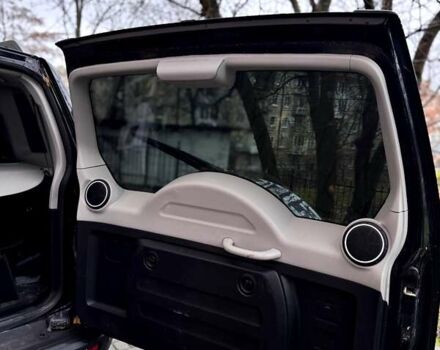 Чорний Міцубісі Паджеро Вагон, об'ємом двигуна 2.97 л та пробігом 166 тис. км за 10900 $, фото 7 на Automoto.ua