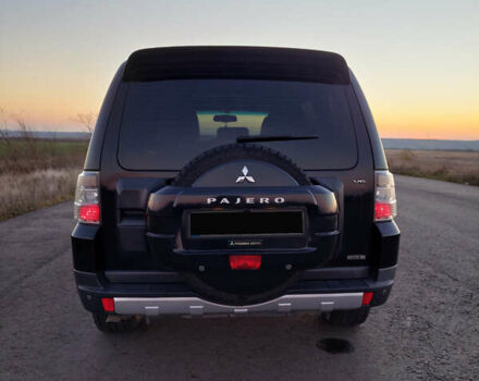 Чорний Міцубісі Паджеро Вагон, об'ємом двигуна 2.97 л та пробігом 286 тис. км за 9400 $, фото 2 на Automoto.ua