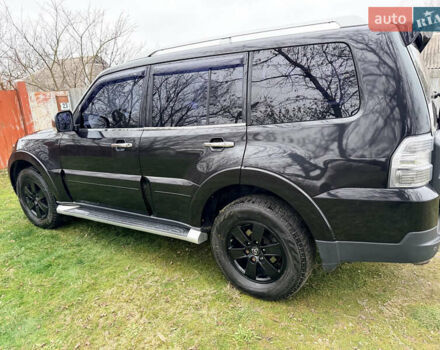Черный Мицубиси Паджеро Вагон, объемом двигателя 2.97 л и пробегом 248 тыс. км за 11700 $, фото 2 на Automoto.ua