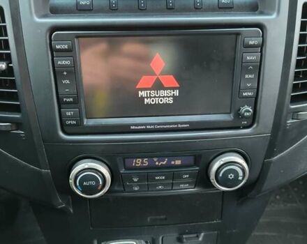 Черный Мицубиси Паджеро Вагон, объемом двигателя 3.2 л и пробегом 263 тыс. км за 13800 $, фото 26 на Automoto.ua