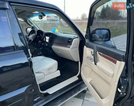 Чорний Міцубісі Паджеро Вагон, об'ємом двигуна 2.97 л та пробігом 169 тис. км за 12600 $, фото 7 на Automoto.ua