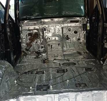 Черный Мицубиси Паджеро Вагон, объемом двигателя 3.2 л и пробегом 263 тыс. км за 13800 $, фото 35 на Automoto.ua