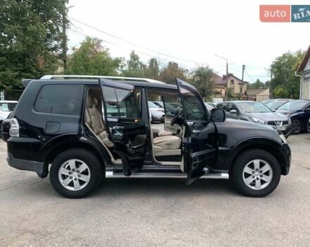 Черный Мицубиси Паджеро Вагон, объемом двигателя 3 л и пробегом 232 тыс. км за 11390 $, фото 9 на Automoto.ua