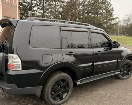 Черный Мицубиси Паджеро Вагон, объемом двигателя 3.83 л и пробегом 218 тыс. км за 10700 $, фото 3 на Automoto.ua