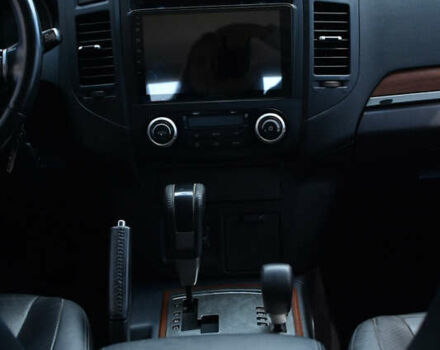 Чорний Міцубісі Паджеро Вагон, об'ємом двигуна 2.97 л та пробігом 310 тис. км за 13600 $, фото 20 на Automoto.ua