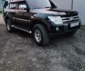Чорний Міцубісі Паджеро Вагон, об'ємом двигуна 3 л та пробігом 330 тис. км за 11700 $, фото 5 на Automoto.ua