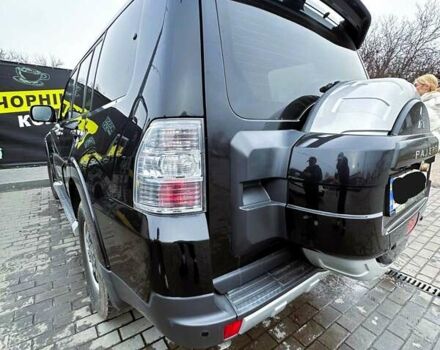 Чорний Міцубісі Паджеро Вагон, об'ємом двигуна 2.97 л та пробігом 188 тис. км за 9200 $, фото 6 на Automoto.ua