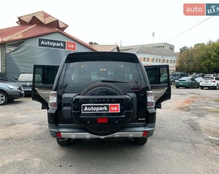 Черный Мицубиси Паджеро Вагон, объемом двигателя 3 л и пробегом 232 тыс. км за 11390 $, фото 10 на Automoto.ua