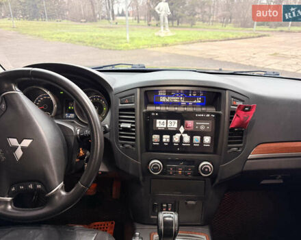 Черный Мицубиси Паджеро Вагон, объемом двигателя 3.83 л и пробегом 218 тыс. км за 10700 $, фото 22 на Automoto.ua