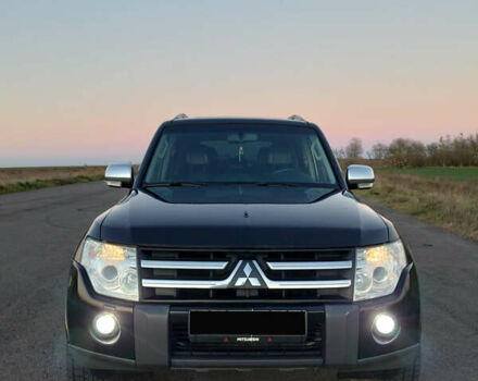 Чорний Міцубісі Паджеро Вагон, об'ємом двигуна 2.97 л та пробігом 286 тис. км за 9400 $, фото 4 на Automoto.ua