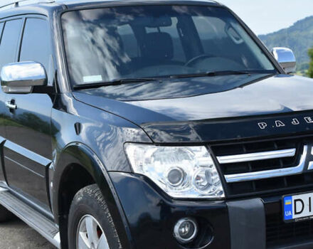 Чорний Міцубісі Паджеро Вагон, об'ємом двигуна 2.97 л та пробігом 310 тис. км за 13600 $, фото 12 на Automoto.ua