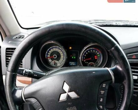 Чорний Міцубісі Паджеро Вагон, об'ємом двигуна 2.97 л та пробігом 188 тис. км за 9200 $, фото 8 на Automoto.ua