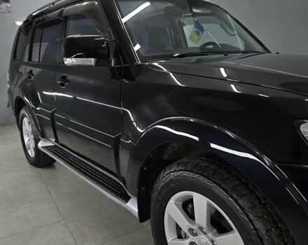 Черный Мицубиси Паджеро Вагон, объемом двигателя 3.83 л и пробегом 153 тыс. км за 10800 $, фото 9 на Automoto.ua
