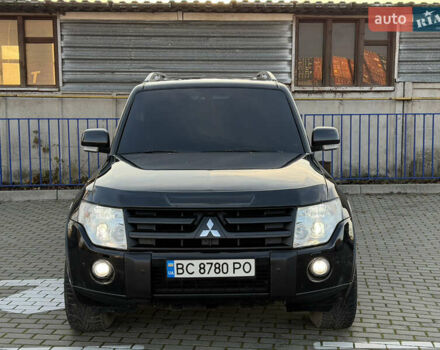 Черный Мицубиси Паджеро Вагон, объемом двигателя 3.2 л и пробегом 328 тыс. км за 13000 $, фото 9 на Automoto.ua