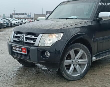 Черный Мицубиси Паджеро Вагон, объемом двигателя 3 л и пробегом 280 тыс. км за 12590 $, фото 3 на Automoto.ua