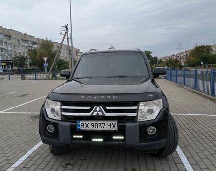 Чорний Міцубісі Паджеро Вагон, об'ємом двигуна 3.2 л та пробігом 240 тис. км за 13200 $, фото 2 на Automoto.ua