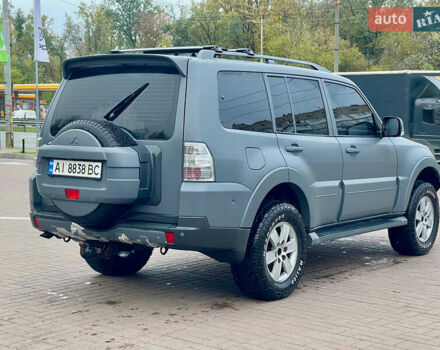 Міцубісі Паджеро Вагон 2008 у Києві на Automoto.ua Чорний Міцубісі Паджеро Вагон, об'ємом двигуна 2.97 л та пробігом 300 тис. км за 11500 $, фото 3 на Automoto.ua