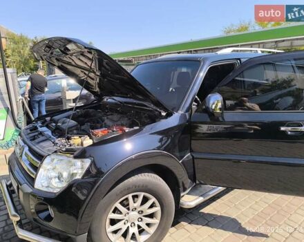 Черный Мицубиси Паджеро Вагон, объемом двигателя 2.97 л и пробегом 241 тыс. км за 15500 $, фото 12 на Automoto.ua